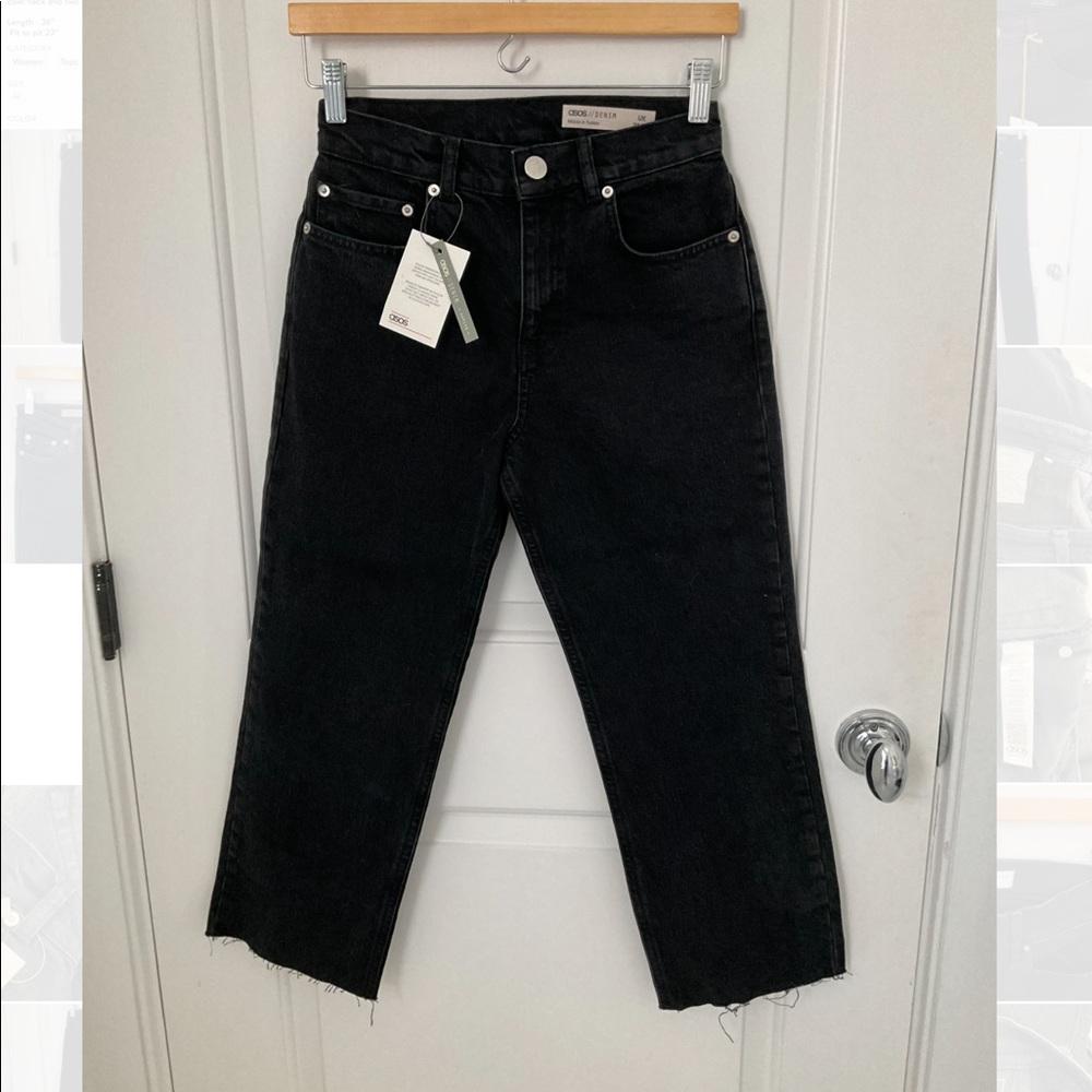 ASOS NWT High Rise Raw Hem Black Crop Jeans 28